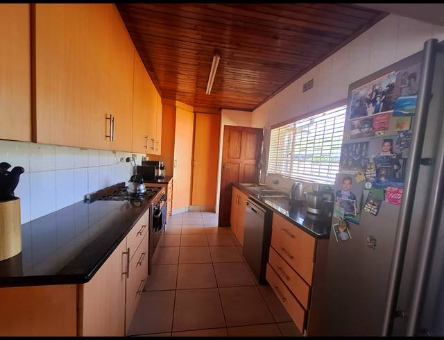5 BEDROOM HOUSE FOR SALE IN DALPARK PROPER